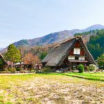 【日本で最も美しい村】白川郷の春、桜風景に癒されるリラックスウォーキング ｜岐阜県の春｜4K JAPAN｜